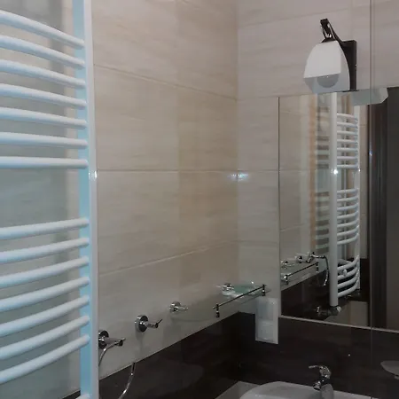 Hotel Restauracja I Sala Bankietowa As - Turek