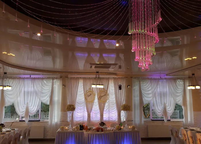 Restauracja I Sala Bankietowa As - Turek