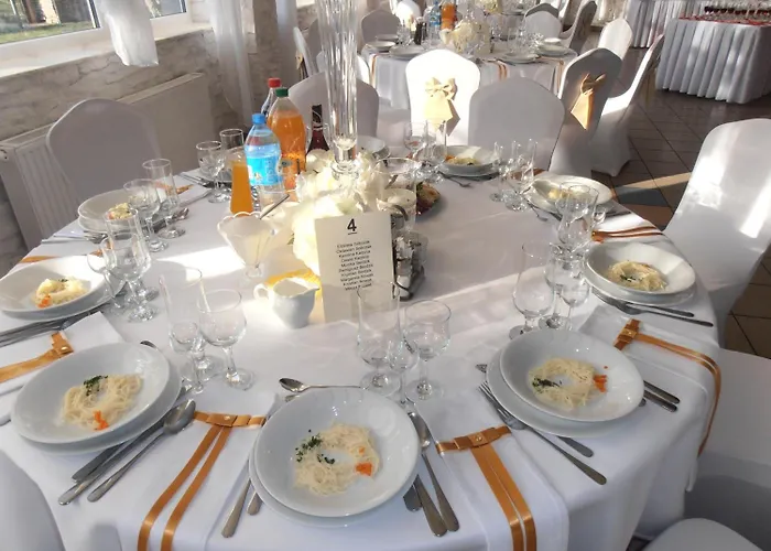 Hotel Restauracja I Sala Bankietowa As - 2*