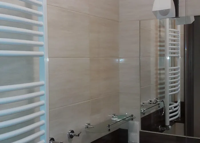 Hotel Restauracja I Sala Bankietowa As - Turek